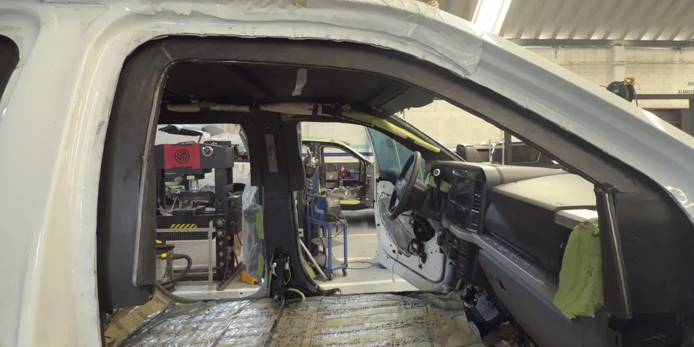 Featured image for “Overlaps en blindaje automotriz: por qué los huecos también importan”
